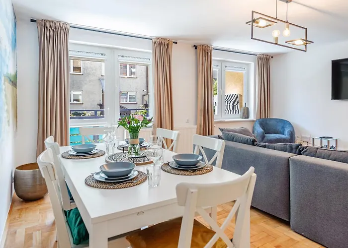 Lesna Ii, Sun & Snow